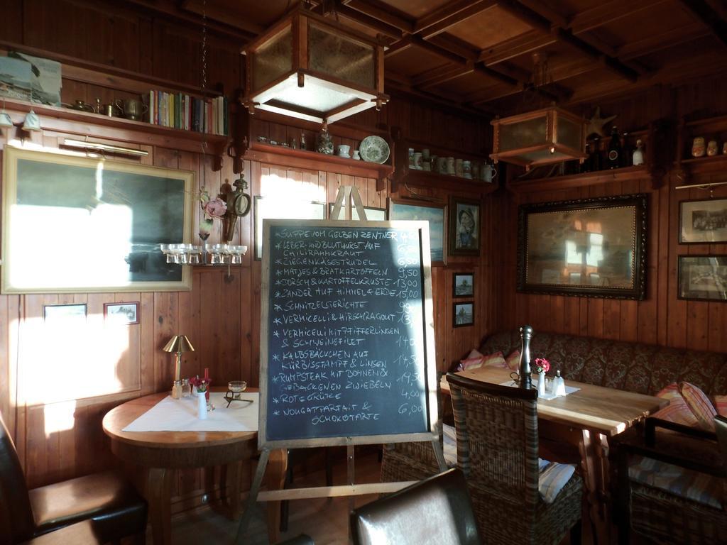 Pension & Restaurant "Alte Schule" Kluis Luaran gambar