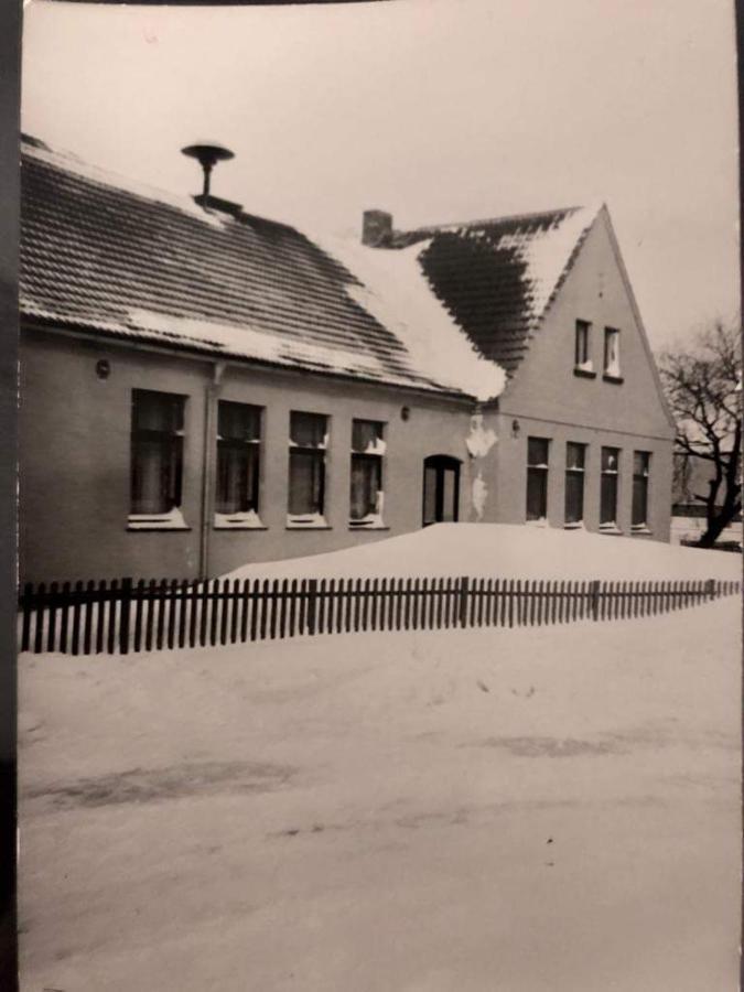 Pension & Restaurant "Alte Schule" Kluis Luaran gambar